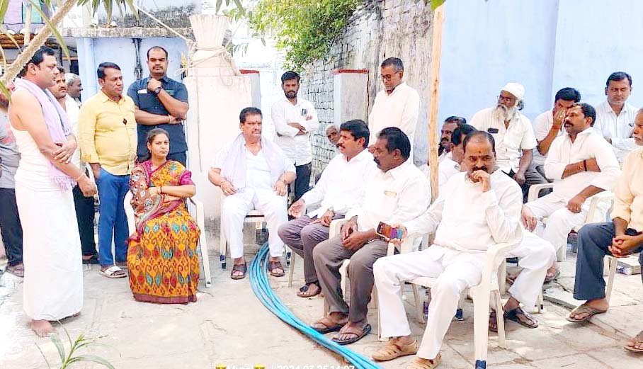 కౌన్సిలర్ ప్రవీణ్ తల్లి కన్నుమూత