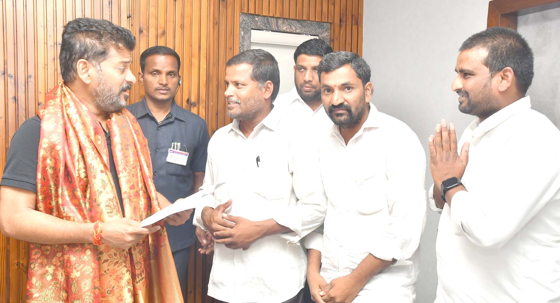 పాత డీఎస్సీ, డీఎడ్ అభ్యర్థులకు న్యాయం చేయండి
