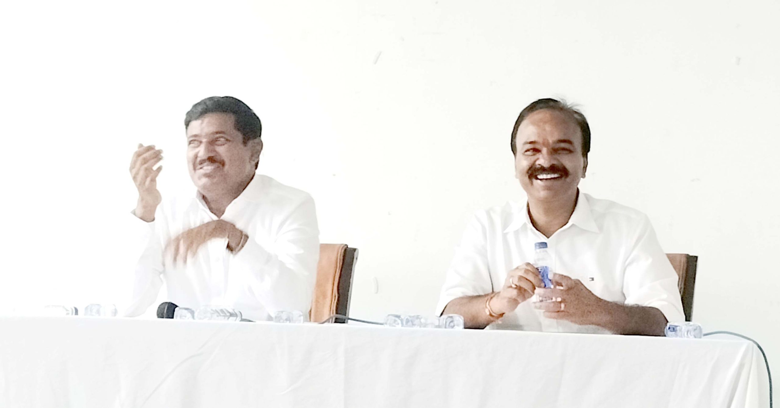 జర్నలిస్టుల సమస్యల పరిష్కారానికి ప్రాధాన్యం