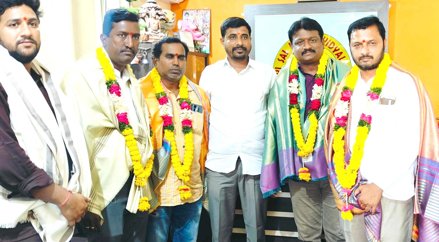 ప్రైవేట్ స్కూల్ అసోసియేషన్ ప్రతినిధులకు సన్మానం