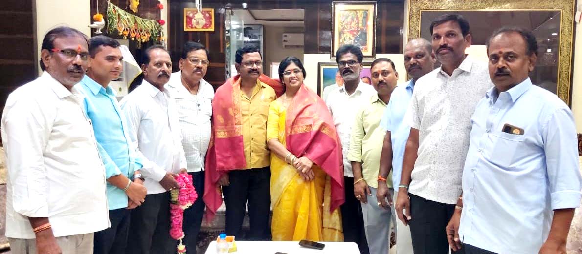 సునీతా సంపత్‌కు శుభాకాంక్షల వెల్లువ
