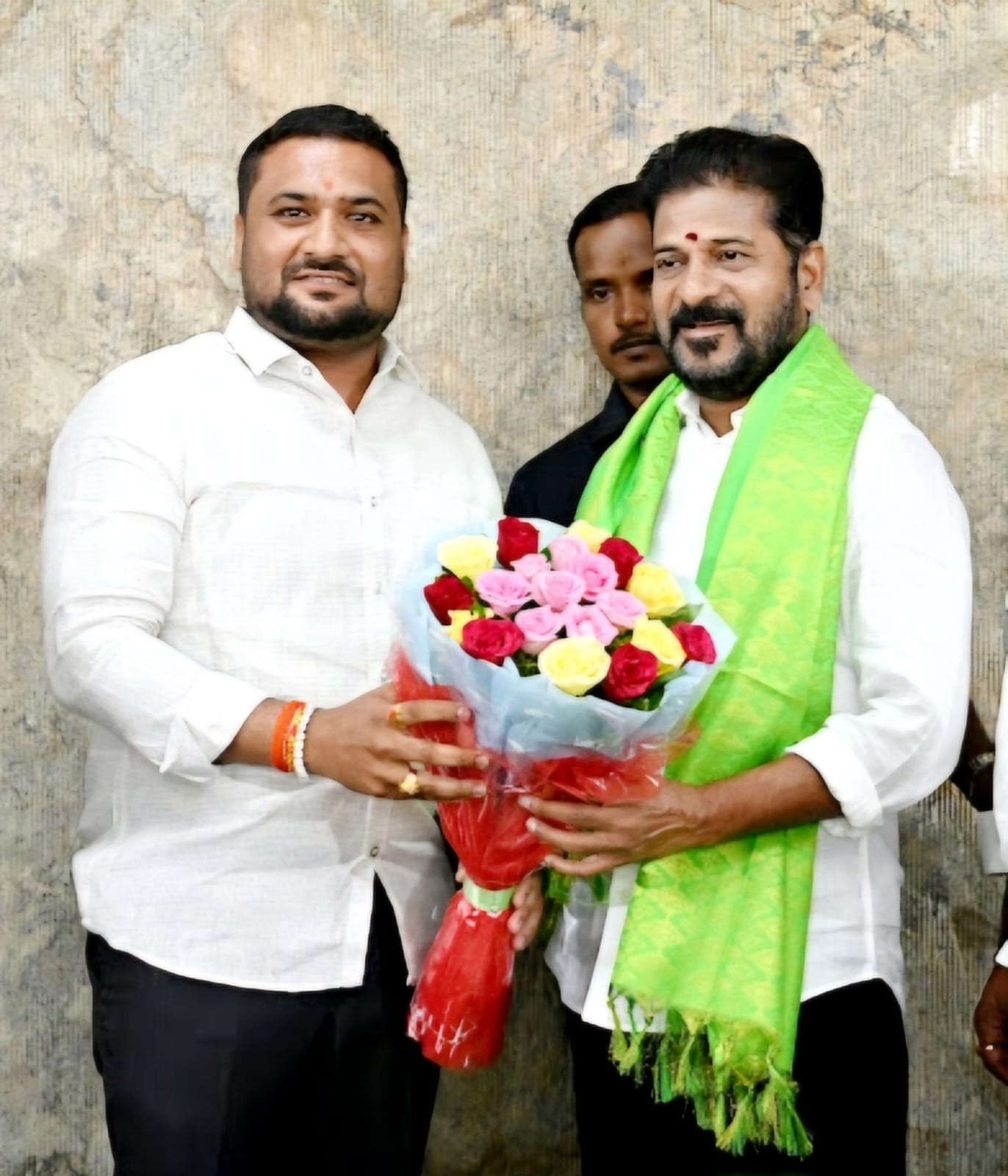 హస్తం గెలుపుకు కృషి చేయండి