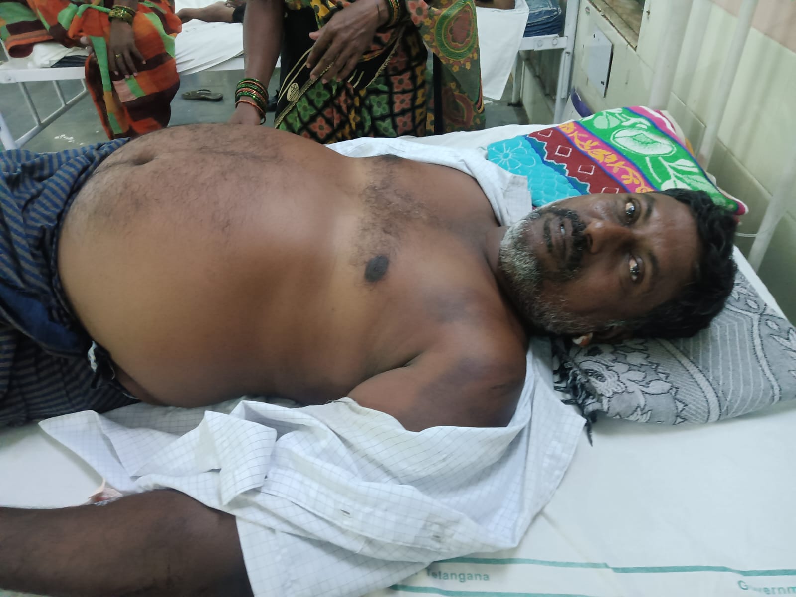మతిస్థిమితం లేని వ్యక్తిపై దాడి..!