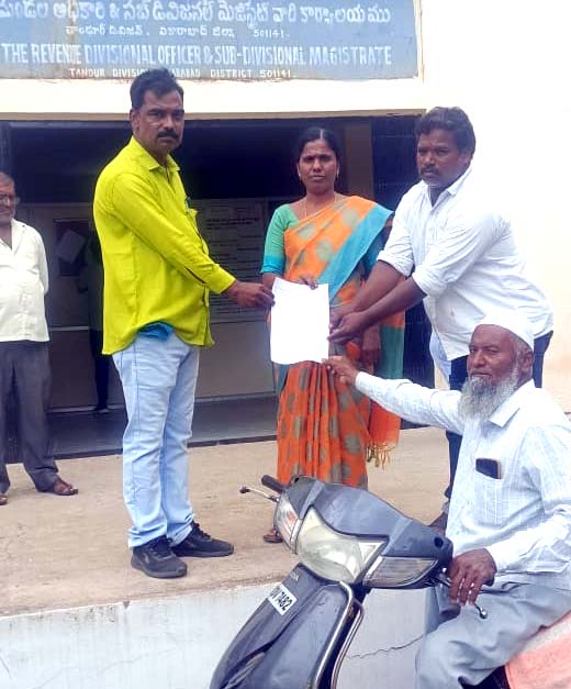 వికలాంగుల ఫించన్ రూ.6వేలకు పెంచాలి