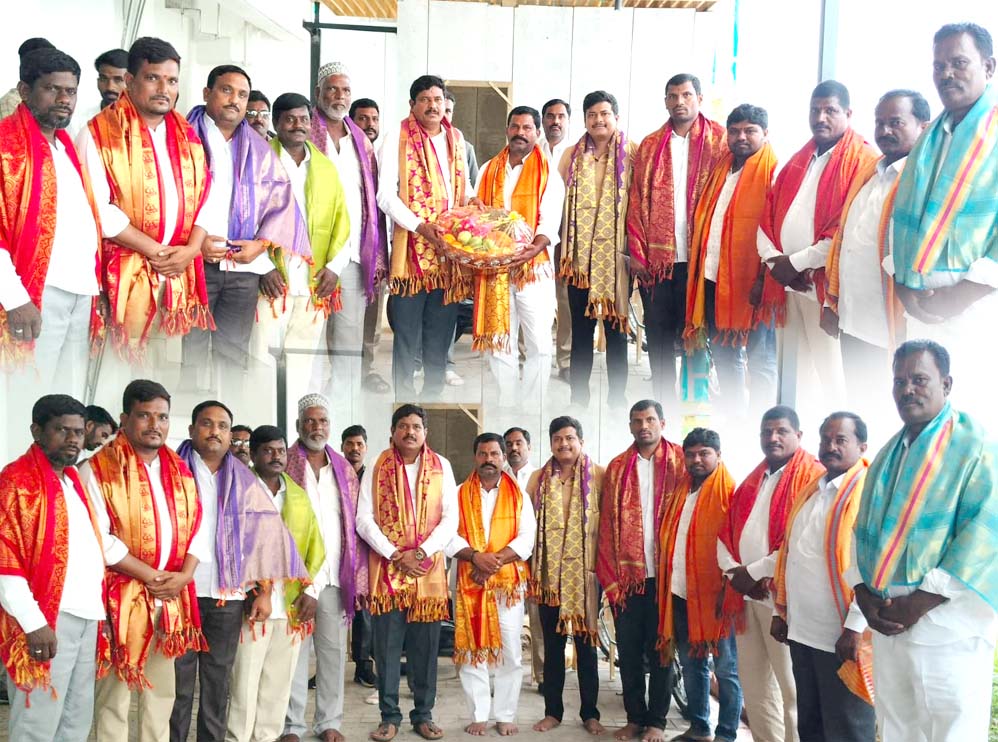 రైతు సేవలే లక్ష్యంగా..!