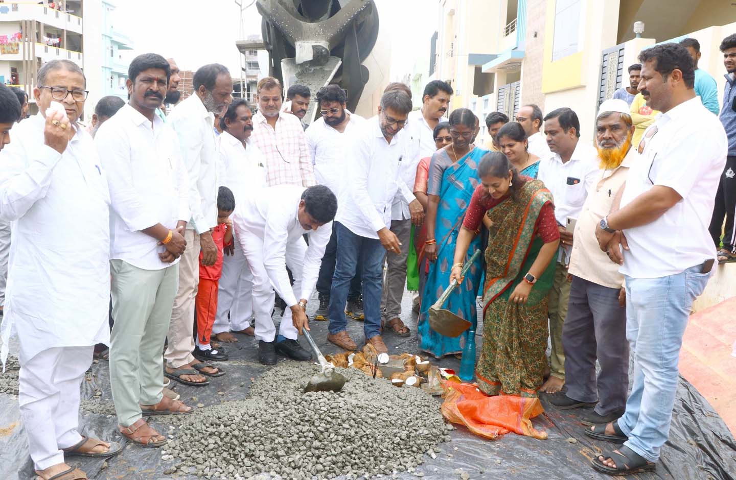 పట్టణాభివృద్ధికి ప్రత్యేక దృష్టి..!