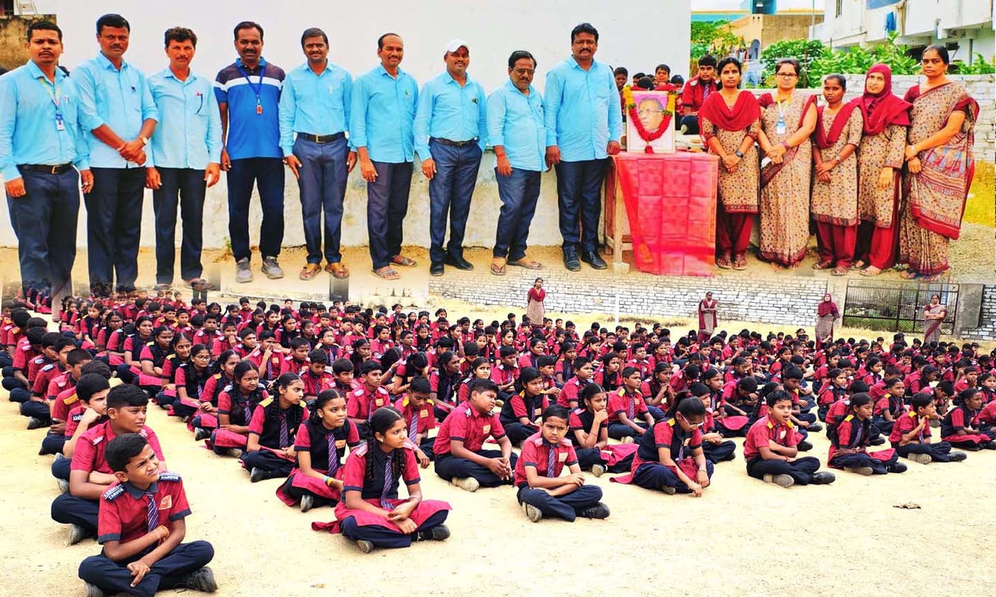 ఆచార్యకు.. అక్షర నివాళులు..!