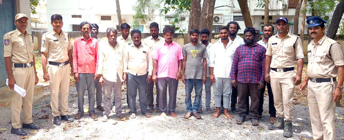మందు బాబులపై కొరడా..!