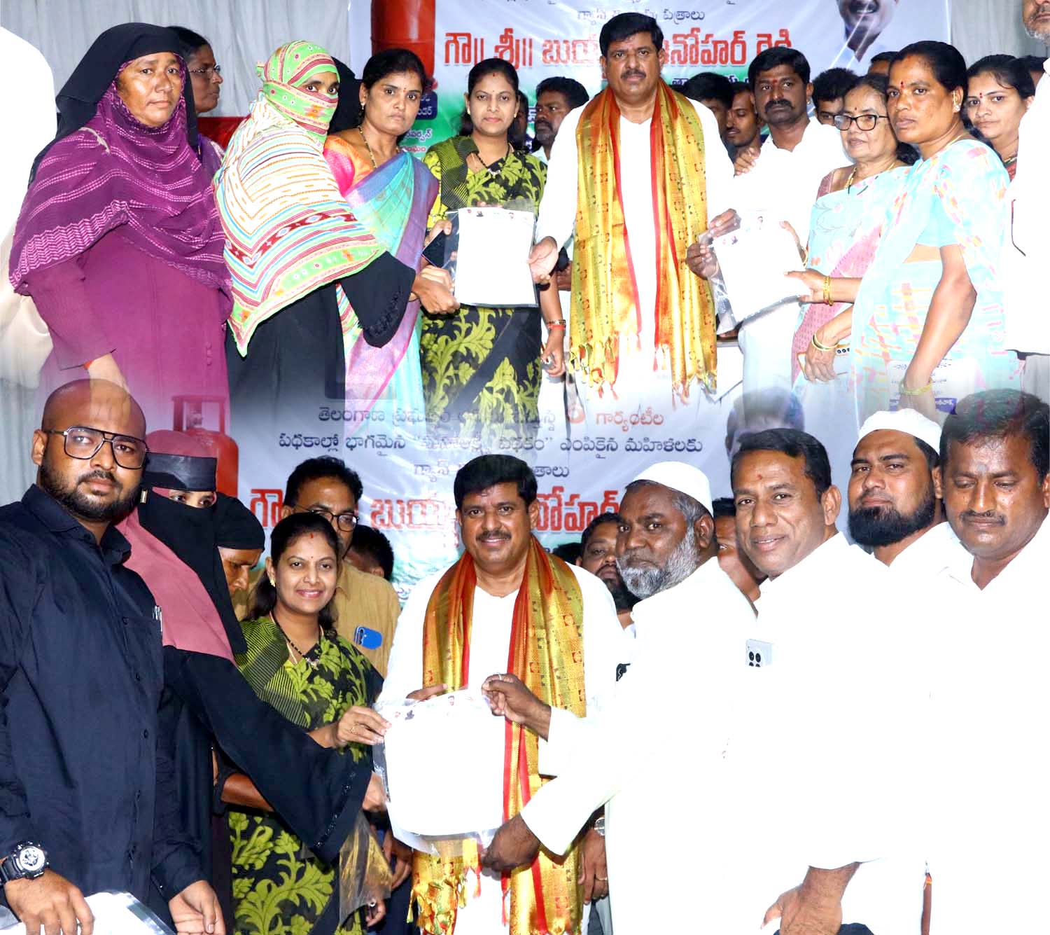 మహిళల సంక్షేమమే ధ్యేయం..!