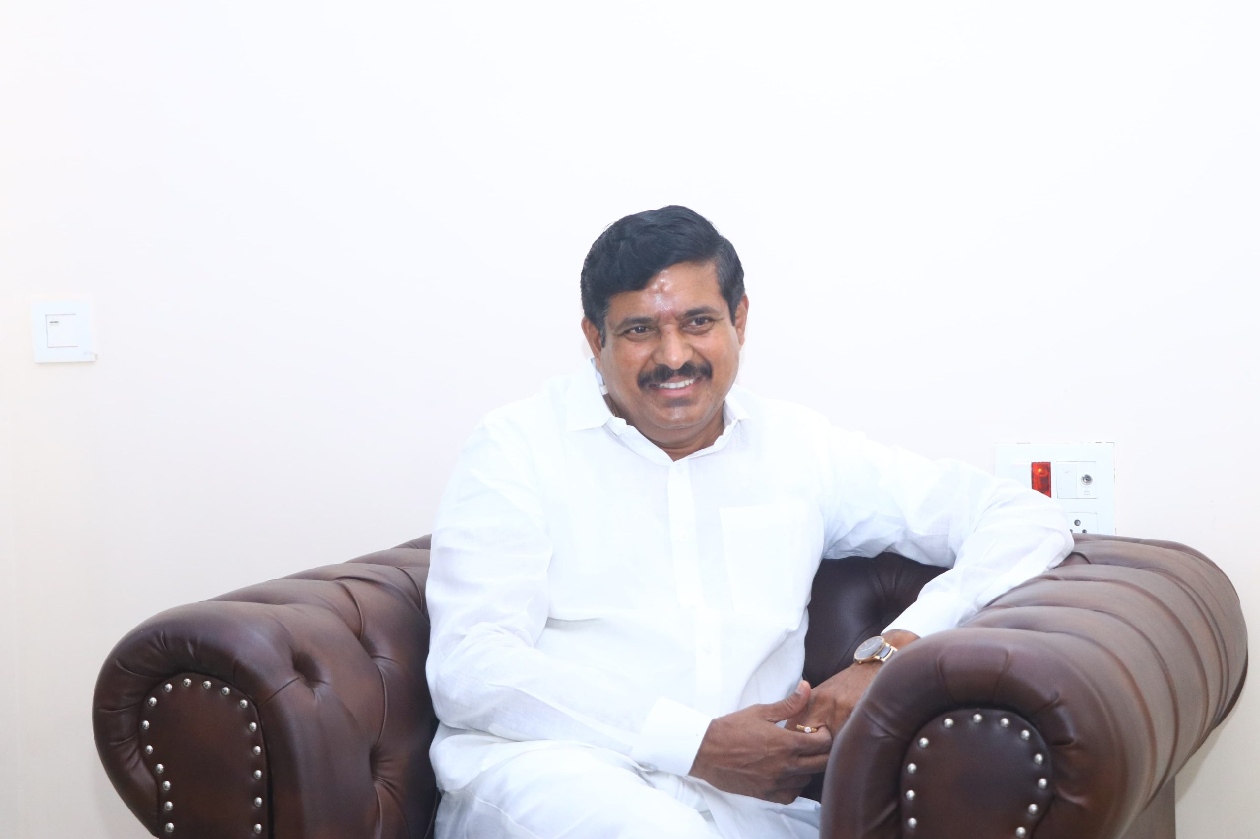 చెప్పినవన్నీ చేసితీరుతాం..!