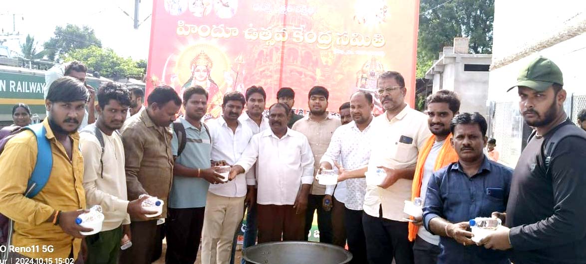 పాదయాత్ర భక్తుల సేవలో...!