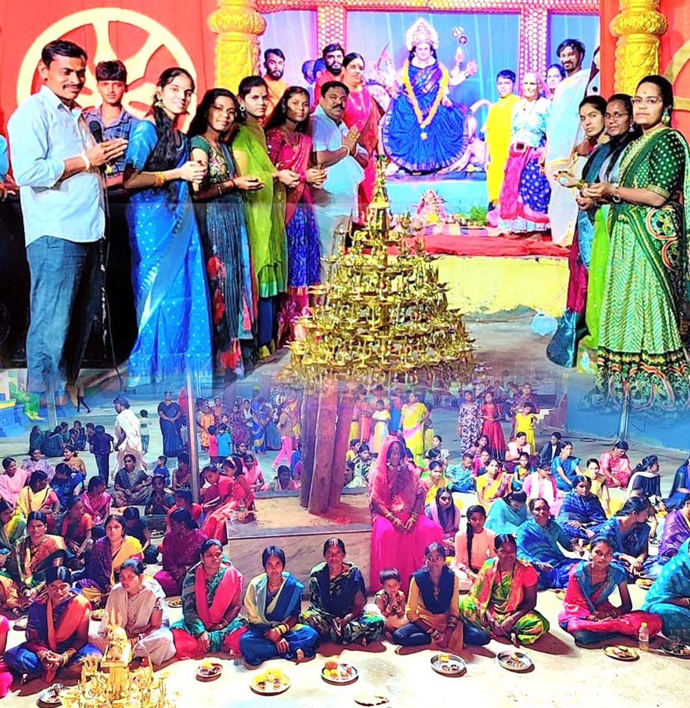 శరణు.. శక్తీమాత.. దుర్గమ్మ..!