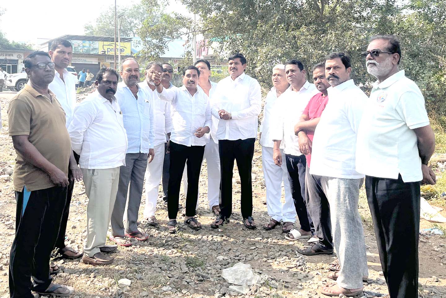 బీసీ స్మశాన వాటిక అభివృద్ధికి కృషి