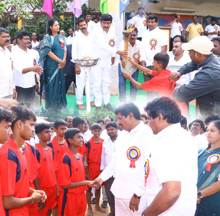 చదువుతో పాటు క్రీడల్లో రాణించాలి