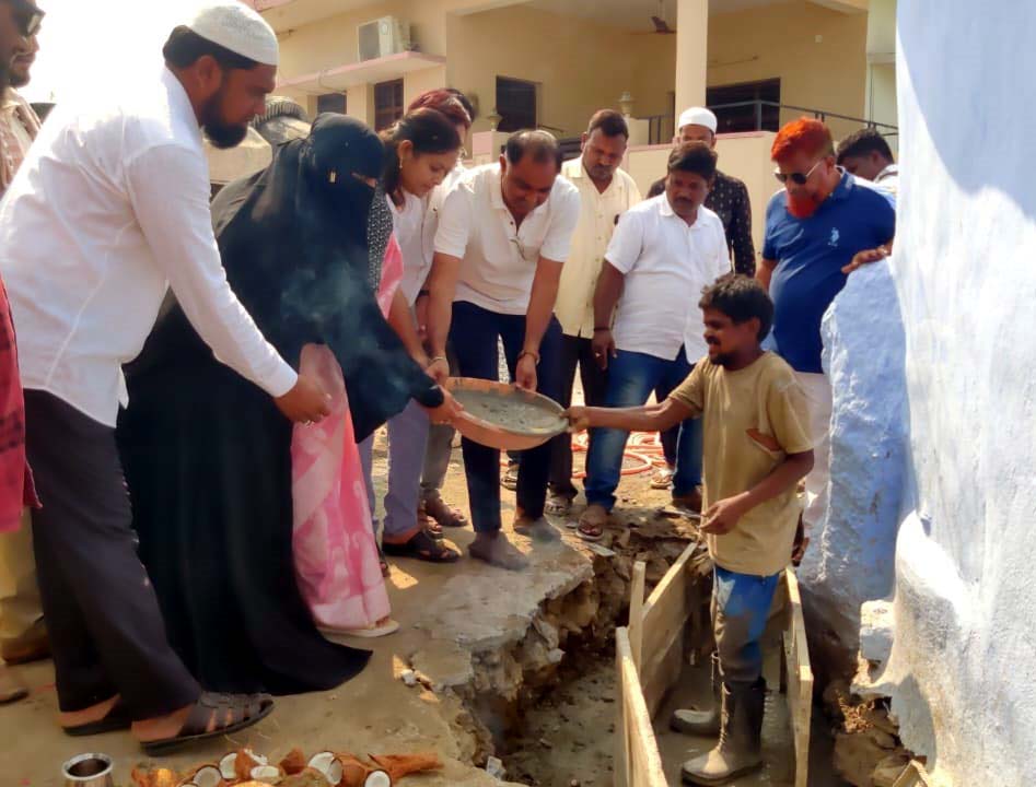 పట్టణ అభివృద్ధికి నిరంతర కృషి