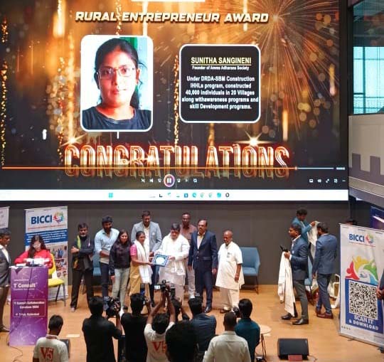 సునీతకు రూరల్ ఎంటర్‌ప్రీనీయర్ ఆవార్డు