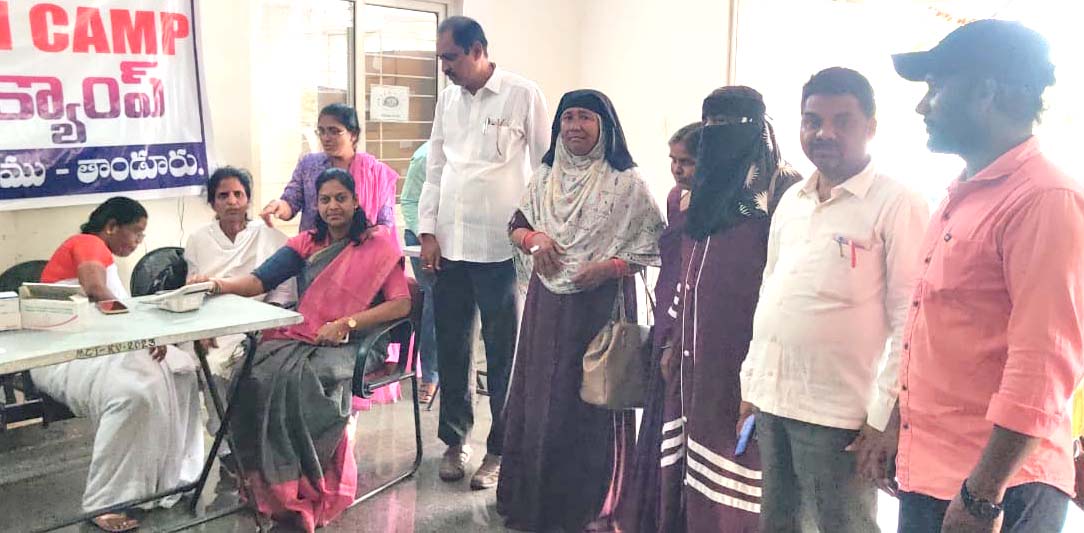 అందరు ఆరోగ్యాలపై శ్రద్ధ వహించాలి