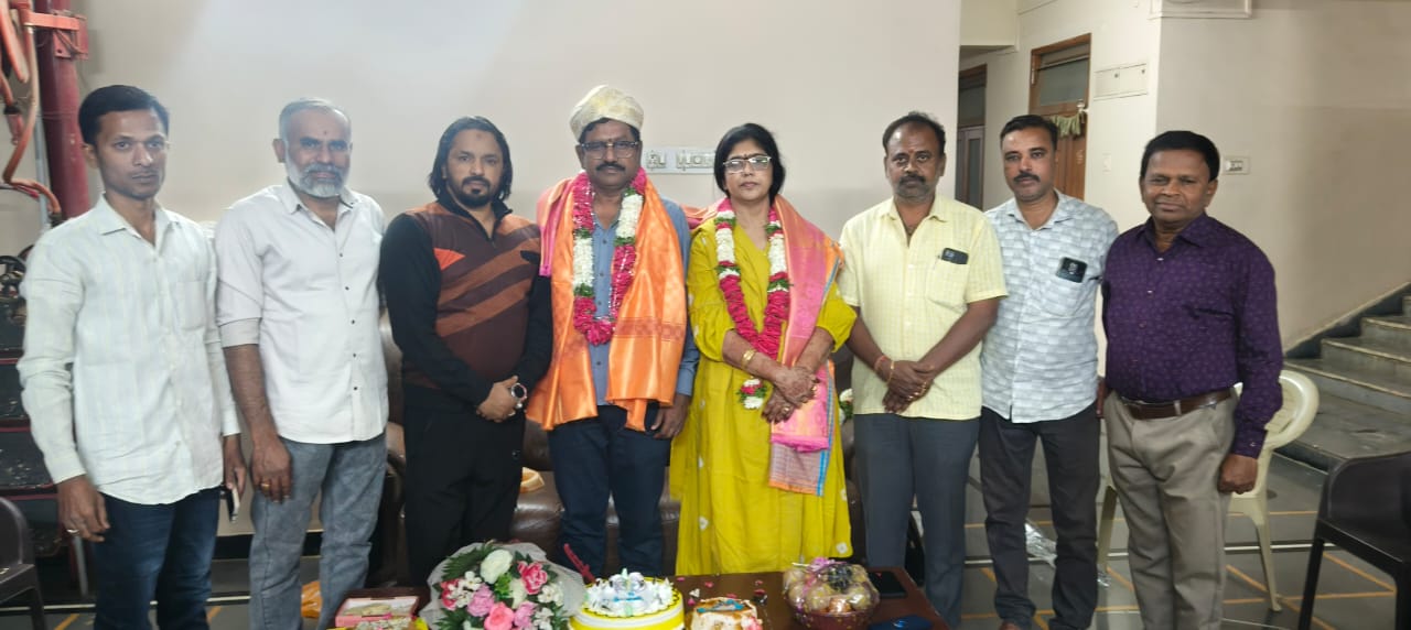 ఘనంగా డా.సంపత్ సార్ జన్మదినం