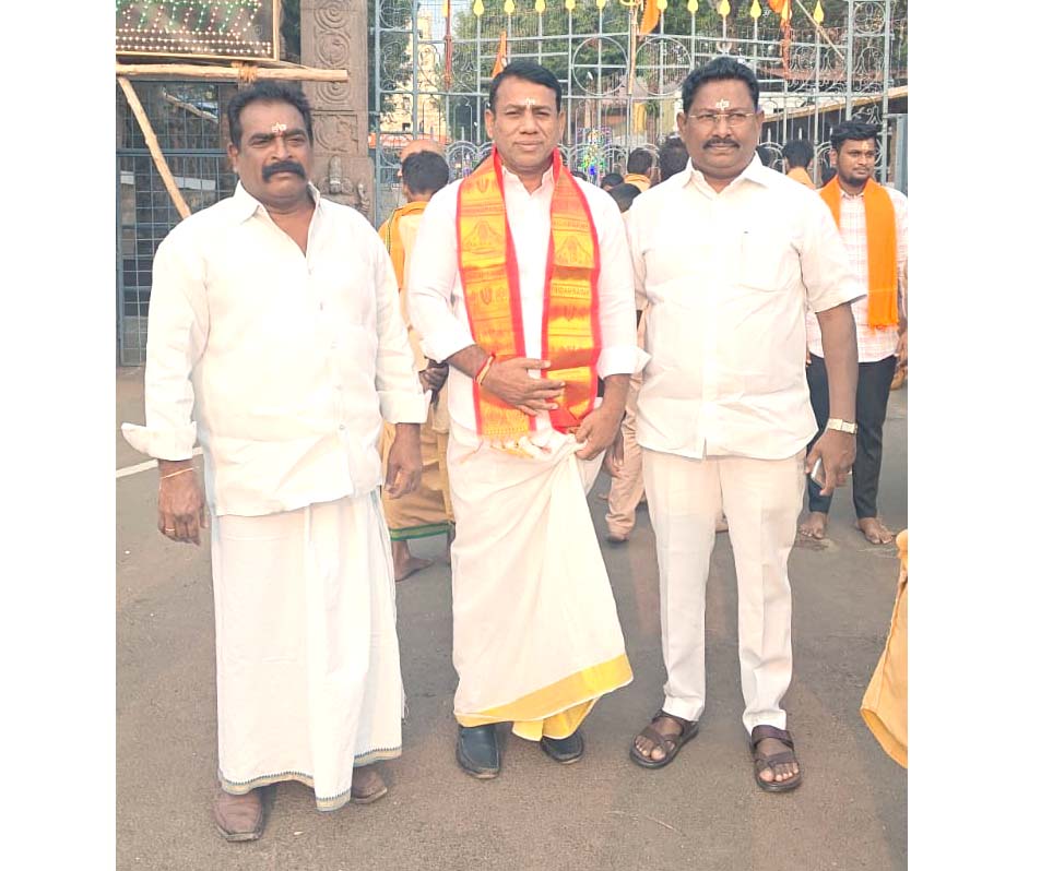 శ్రీశైలం మల్లన్న సన్నిధిలో తాండూరు నాయకులు..!