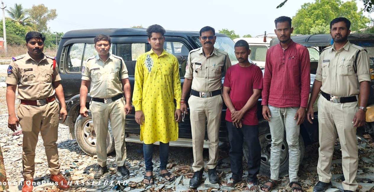 సీసీ కెమెరాలే పట్టించాయ్..!