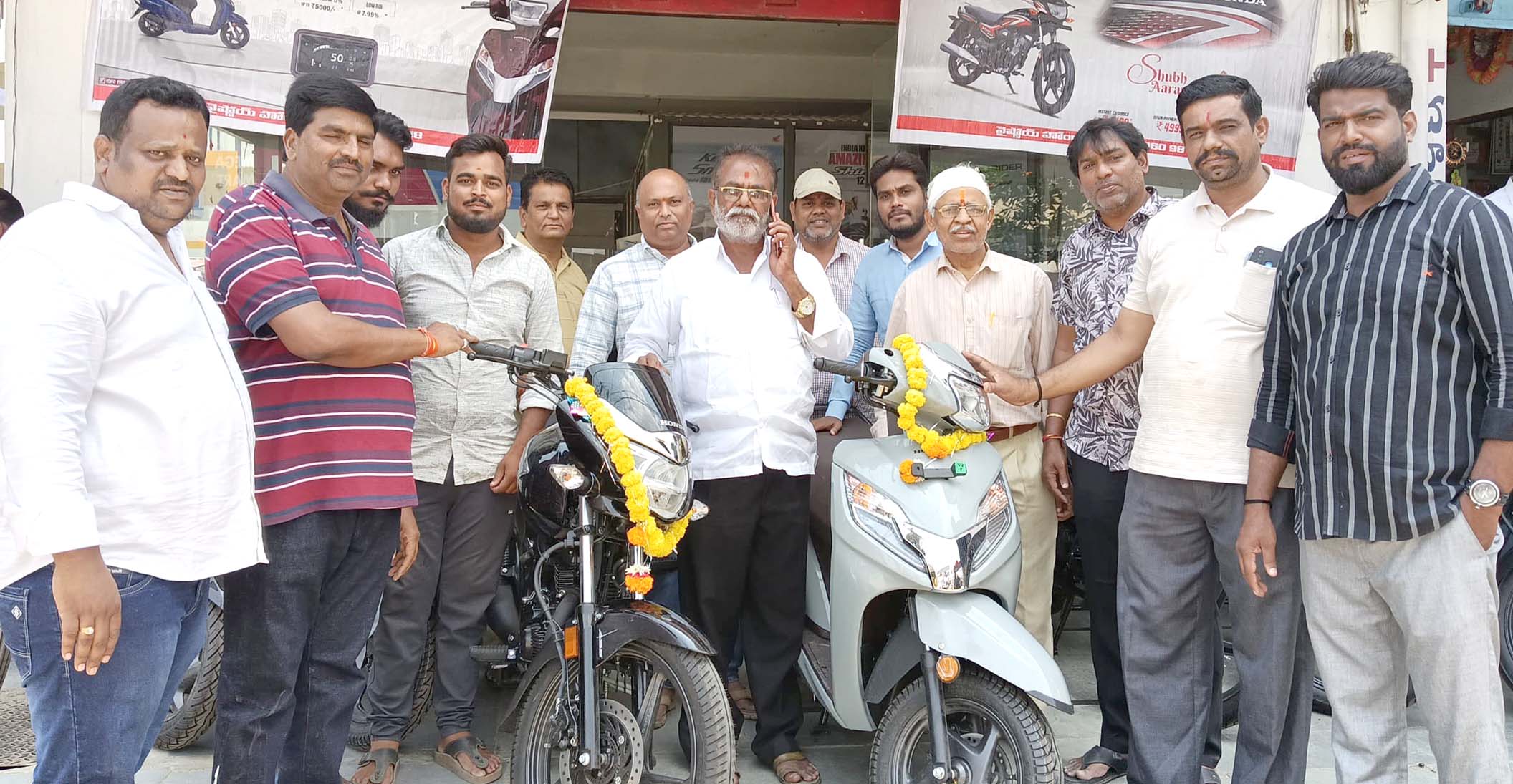 విజేతలకు వీరహనుమాన్ కటాక్షం..!