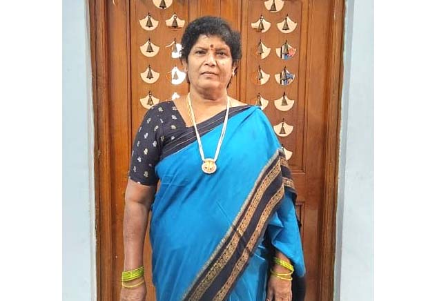 కాంగ్రెస్ నేత ఇంట్లో విషాదం
