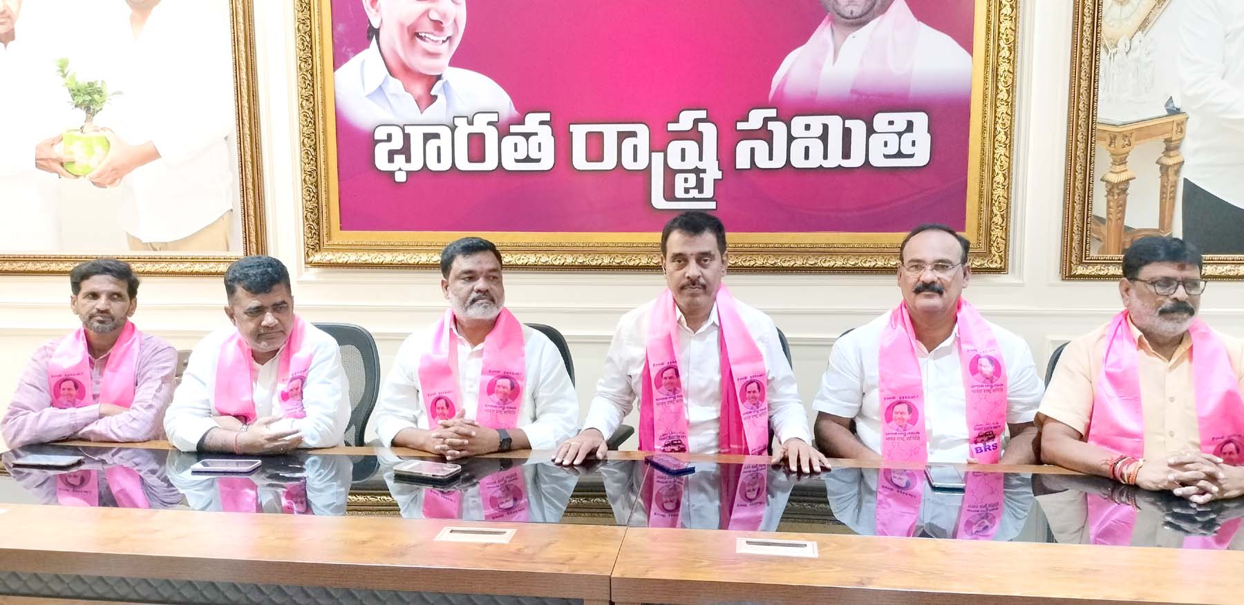 కాంగ్రెసోళ్లది కడుపు మంటే..!