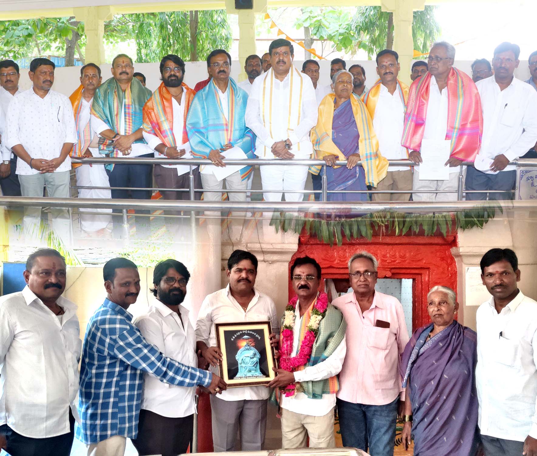 దేవాలయ అభివృద్ధికి తోడ్పాటు
