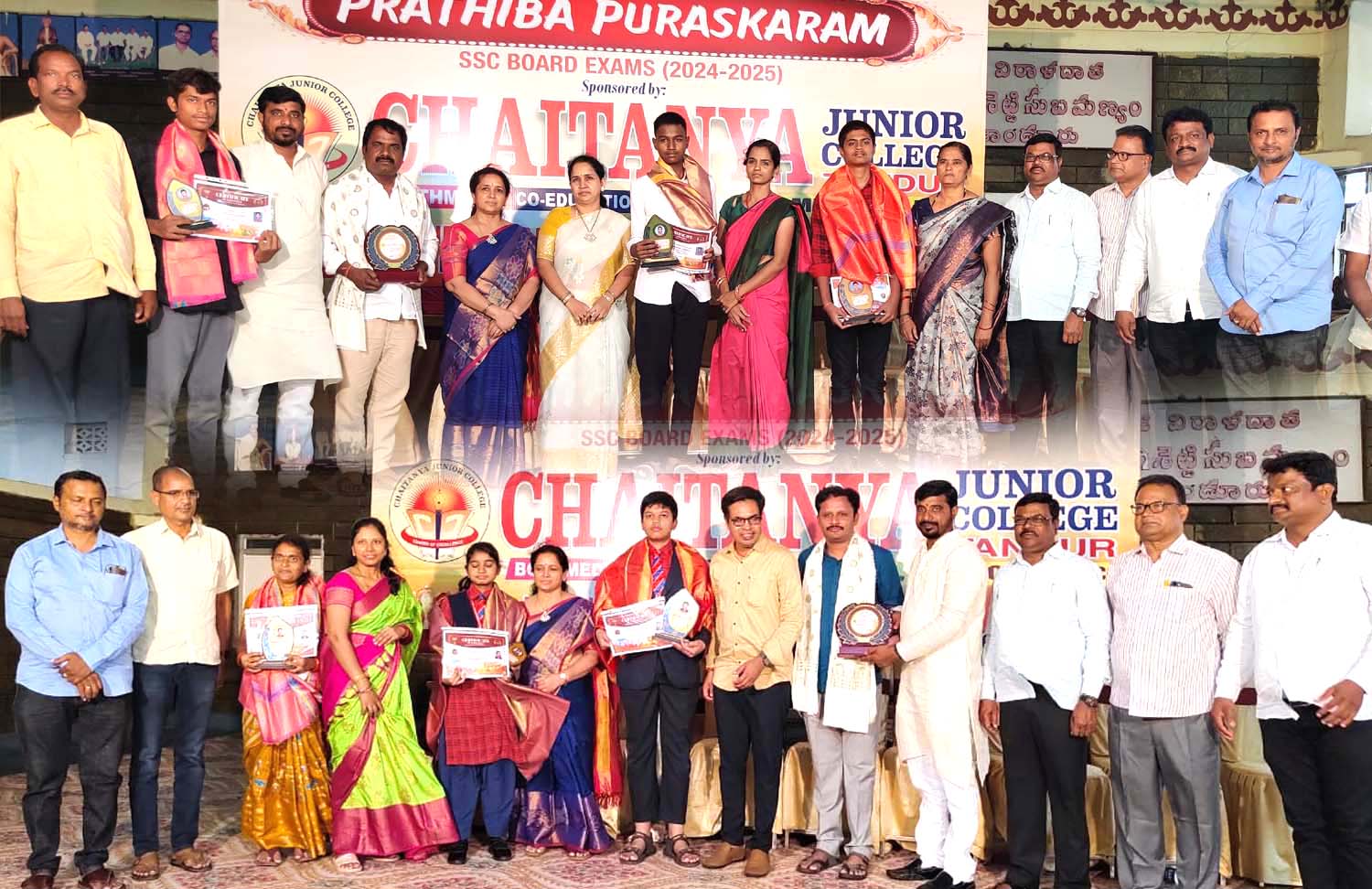 మనోళ్లు.. ప్రతిభా వంతులే..!