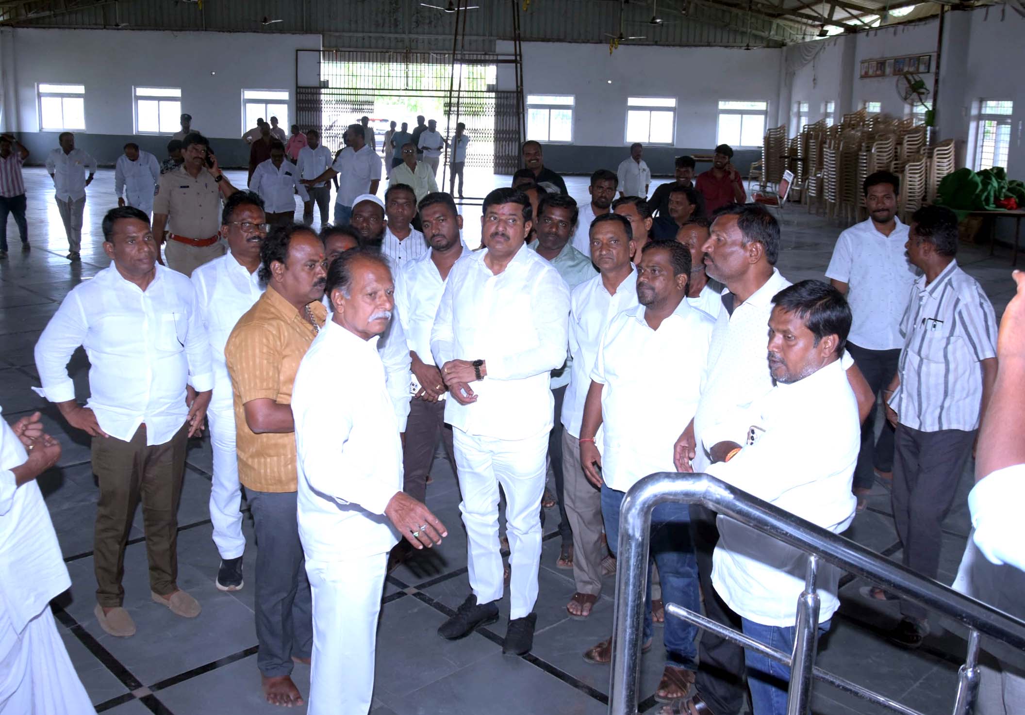 వీరశైవ సమాజానికి అండగా ఉంటాం