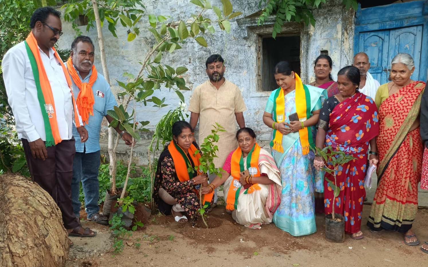 ప్రజల సమగ్రాభివృద్ధికి బీజేపీ కృషి