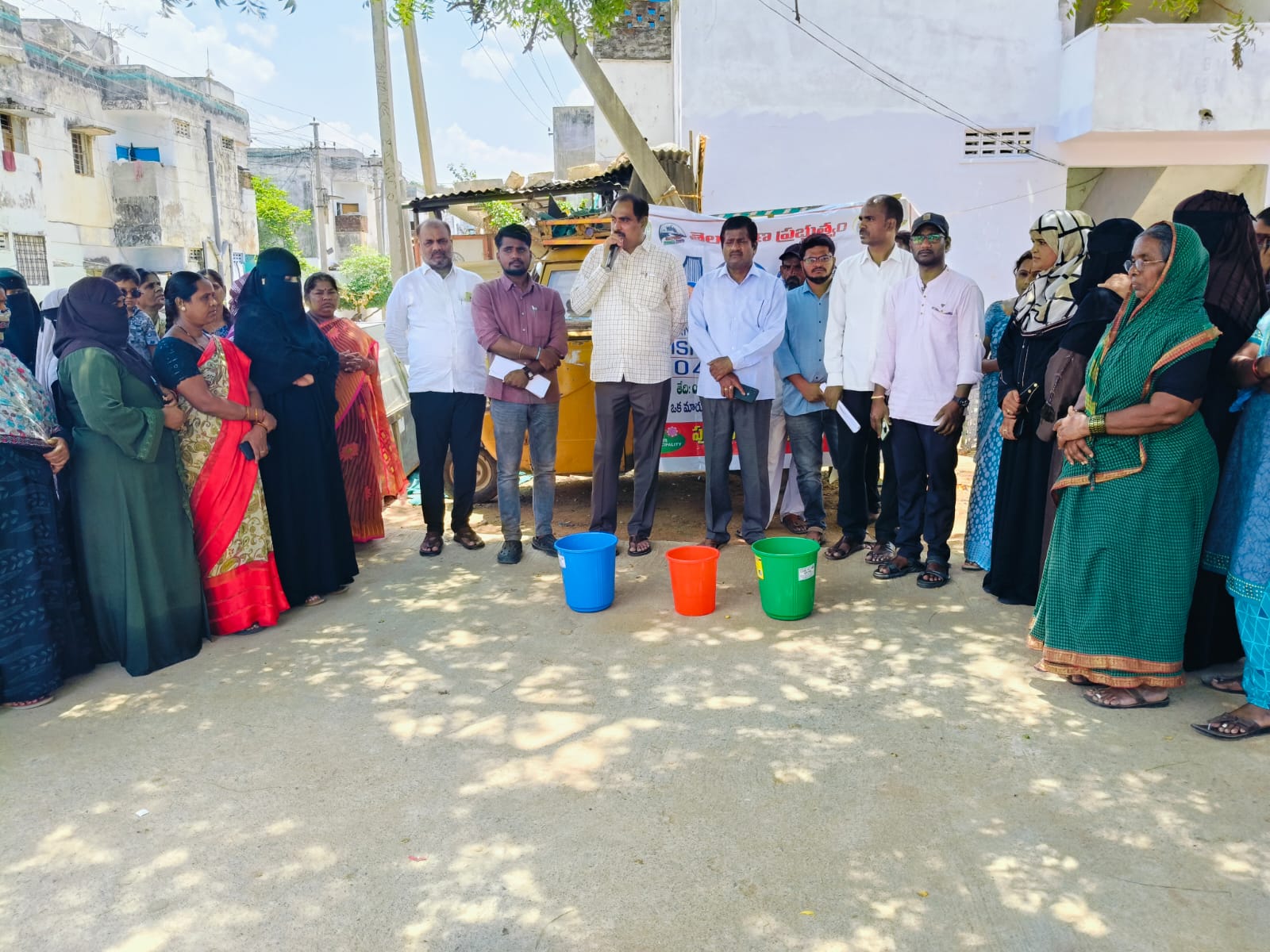 పరిశుభ్రతలో నిర్లక్ష్యం వద్దు..!
