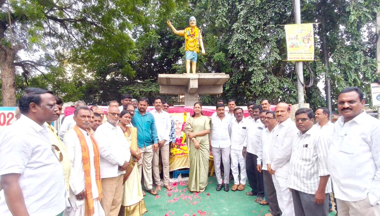 తెలంగాణ వేగు చుక్క దొడ్డి కొమురయ్య..!