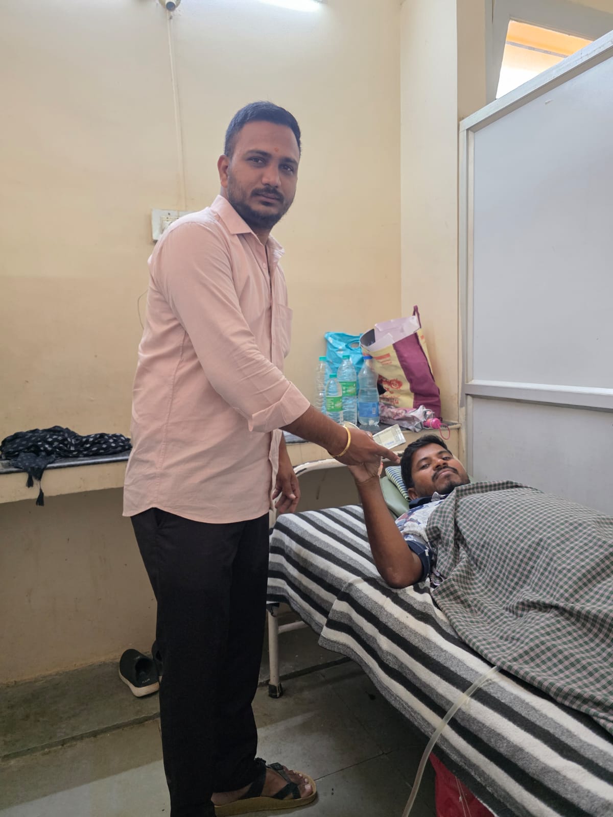 బీఎస్ఆర్ మానవత్వం..!