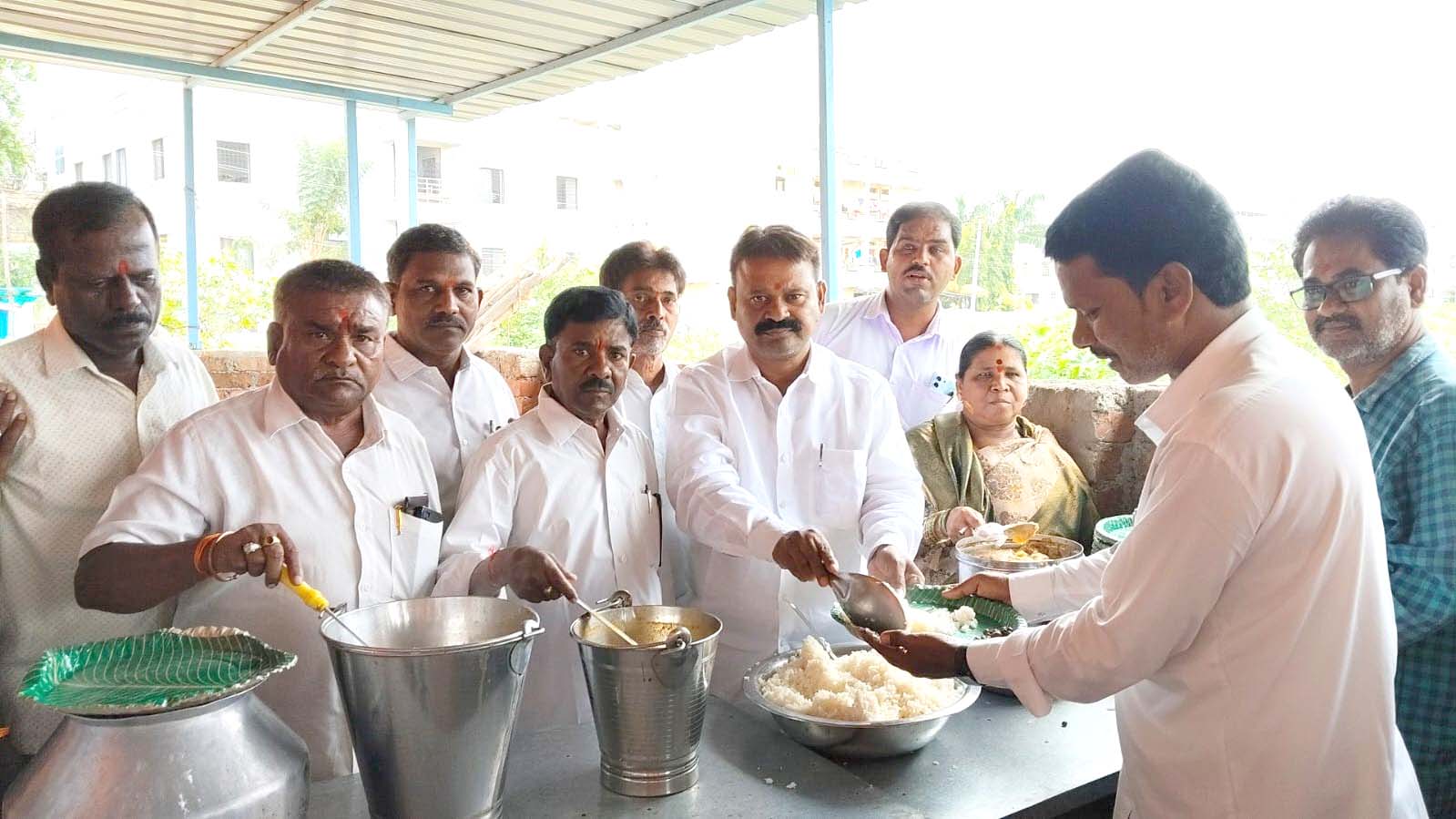 కట్ట మైసమ్మ.. కృప మెండుగా ఉండాలి..!
