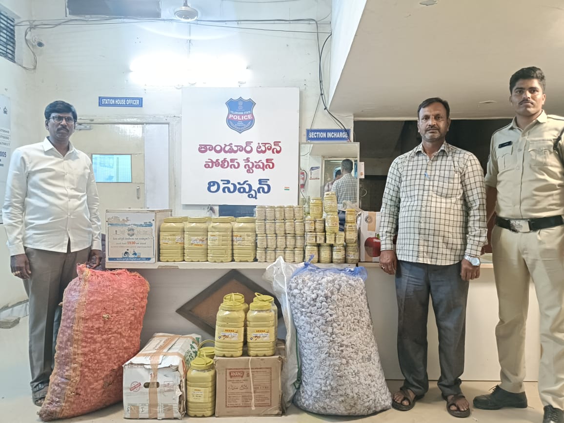 కల్తీ అల్లం.. గుట్టు రట్టు..!