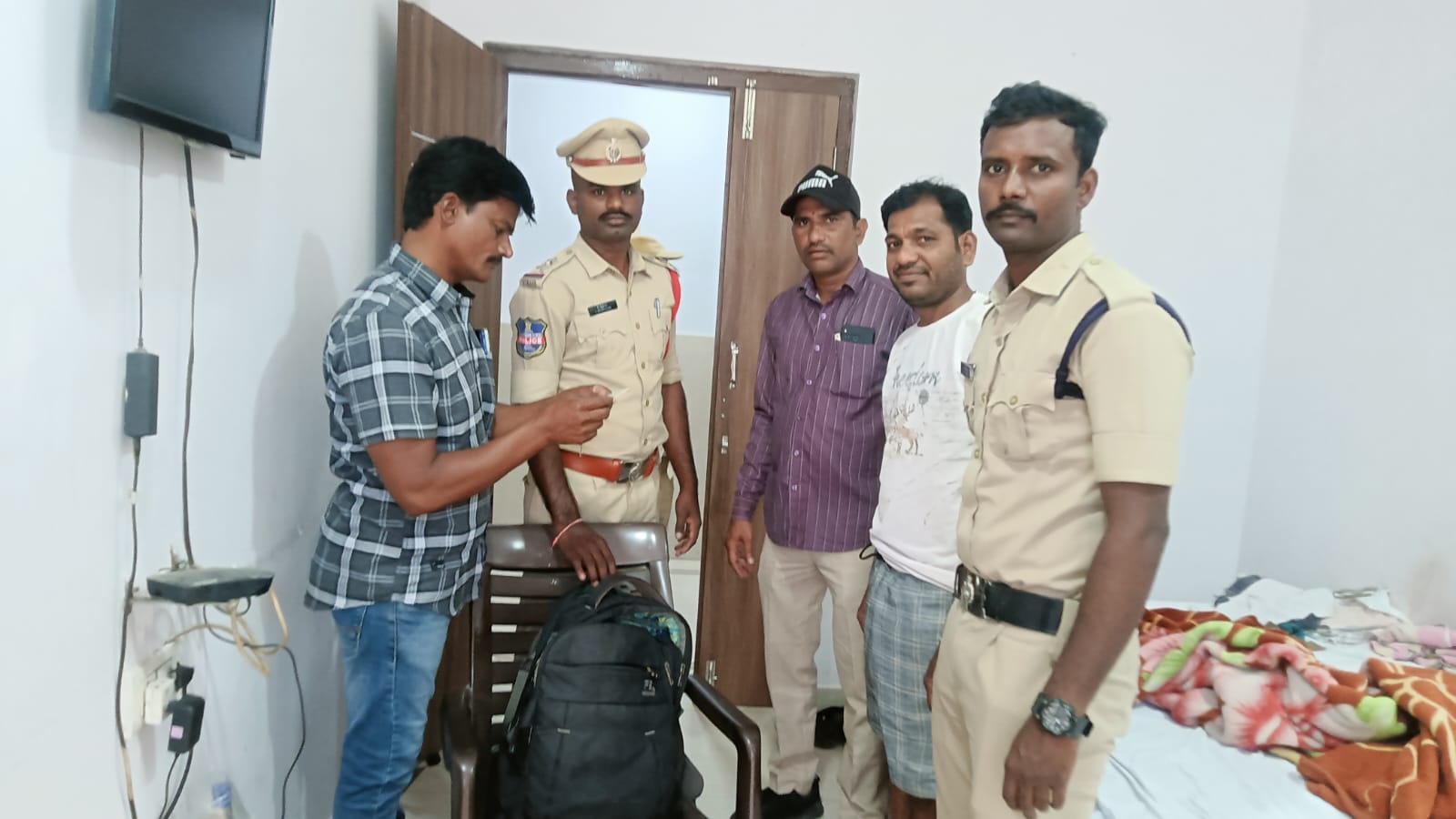 నైట్ డ్రోన్లపై ఆరా..!