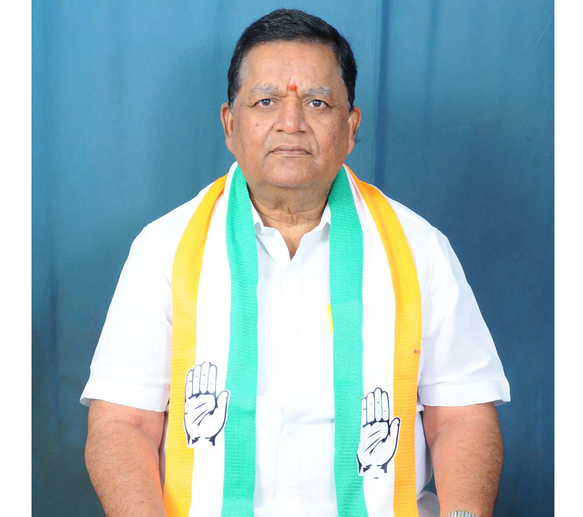 మృతుల కుటుంబాలకు కాంగ్రెస్‌ అండ 