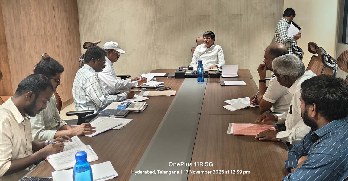 పట్టణాభివృద్ధిపై దృష్టి సారించండి