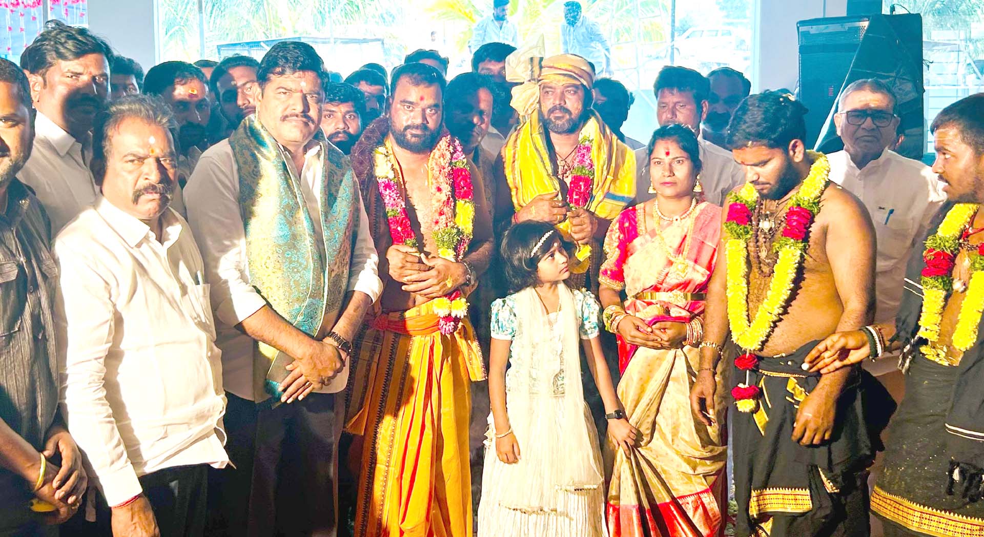 మహిమాన్వితం అయ్యప్ప మహా పడిపూజ