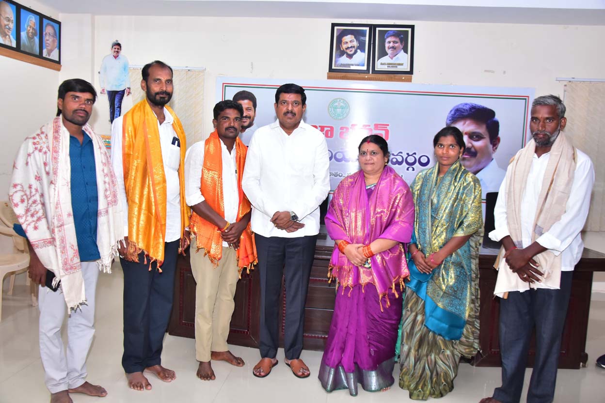గ్రామాల అభివృద్ధికి కృషి చేయాలి