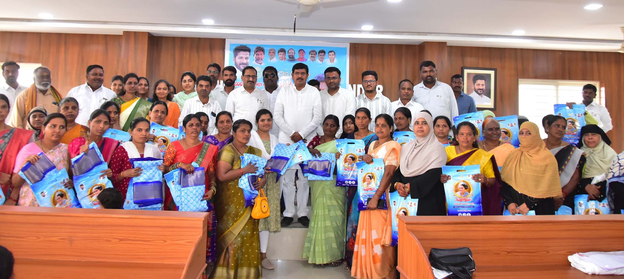 మహిళలను మహరాణులను చేయడమే లక్ష్యం..!