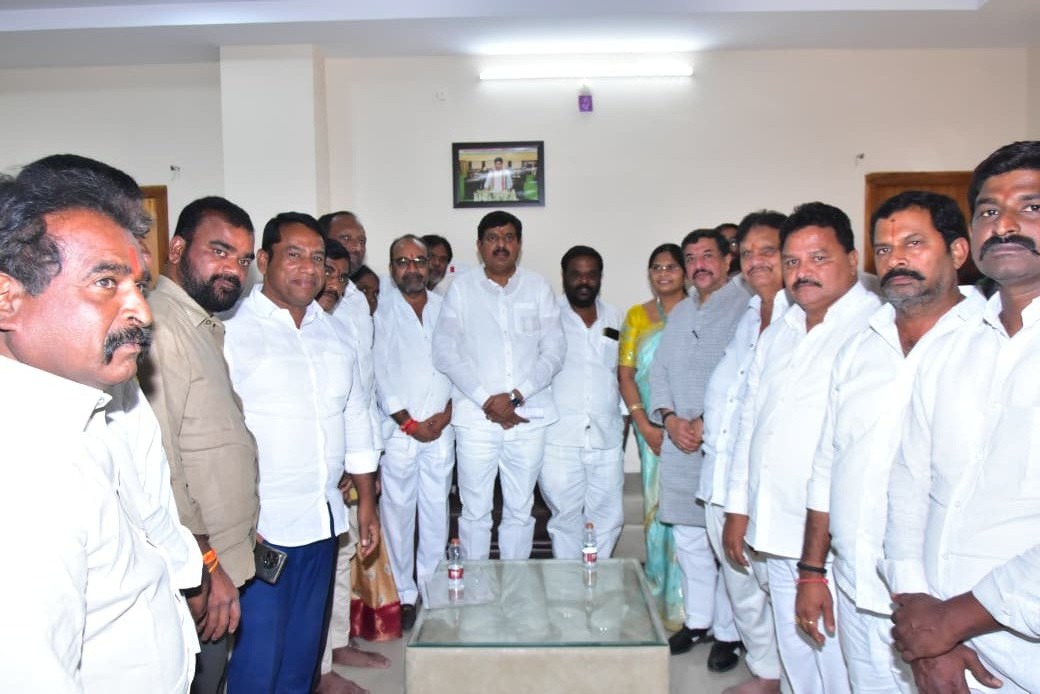 మున్సిపల్ ఎన్నికల్లో సత్తా చాటాలి