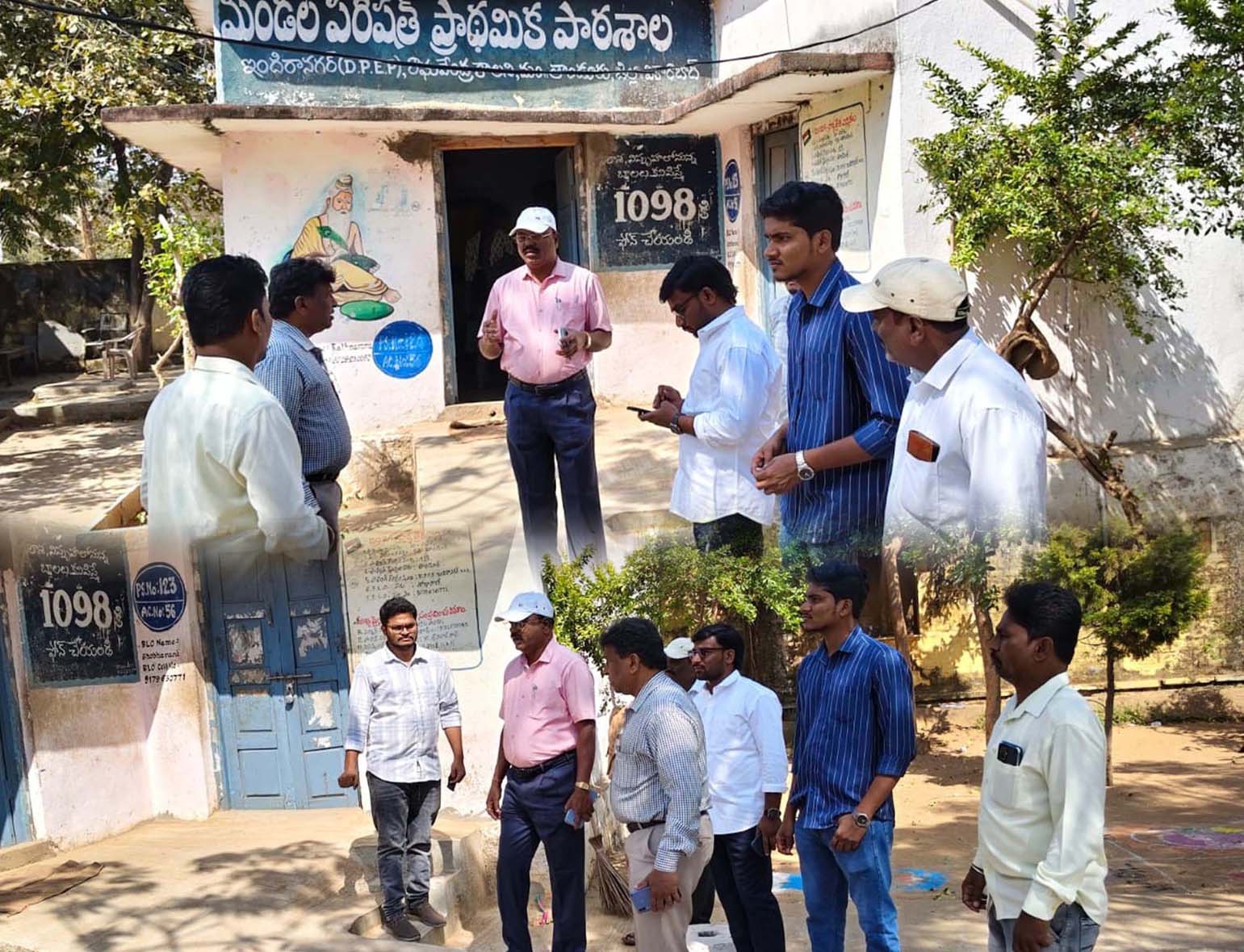 పోలింగ్ కేంద్రాలపై ఫోకస్..!