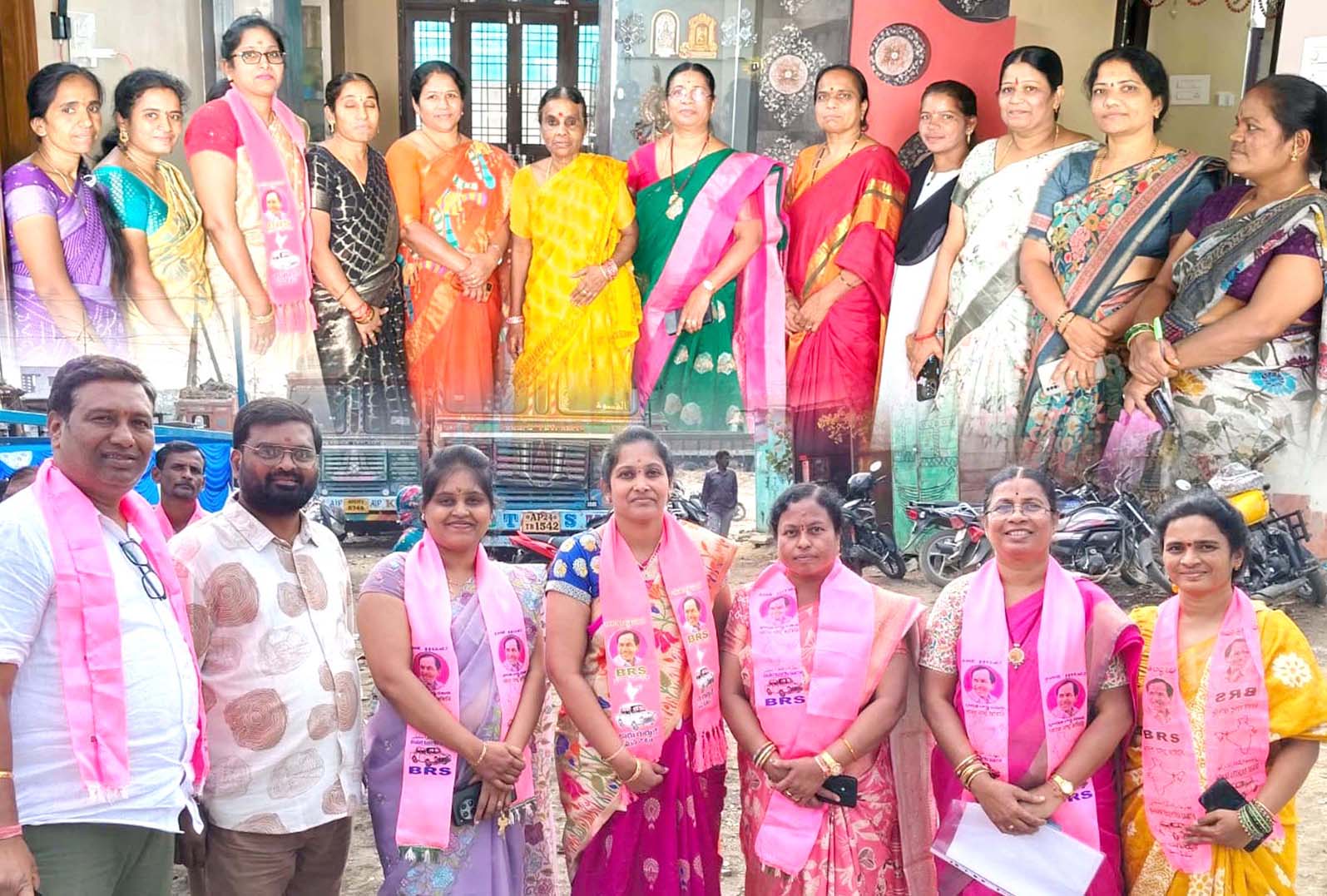 మా కోడలును ఆశీర్వదించండి..!
