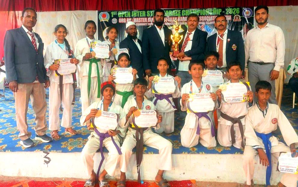 కరాటే పోటీల్లో తాండూరు క్రీడాకారుల సత్తా..!