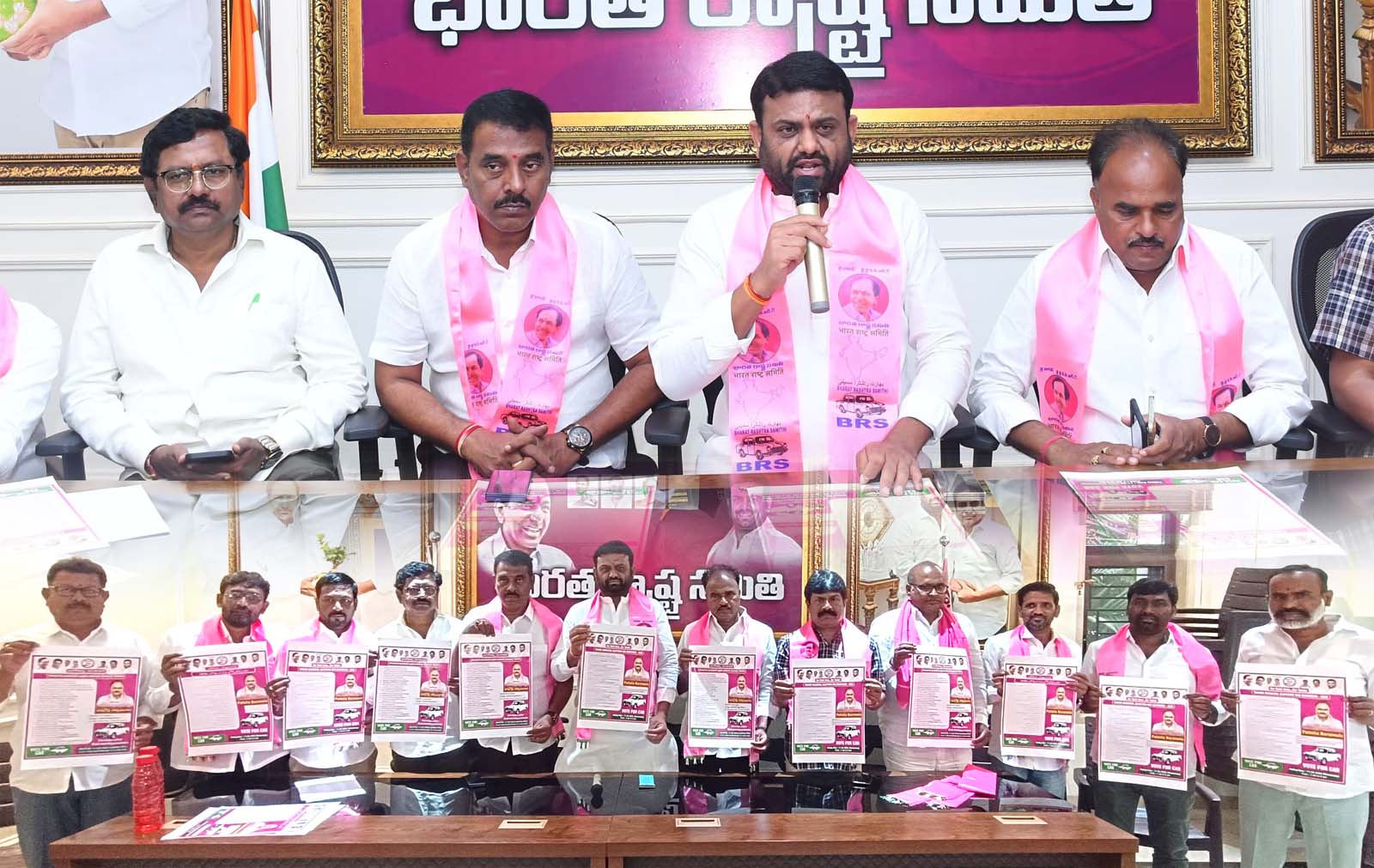 మెనిఫెస్టో నిండా.. సంక్షేమమే..!