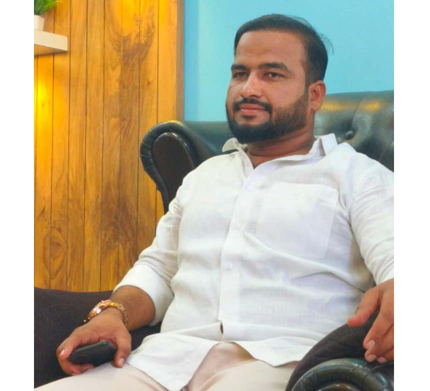 రంజాన్‌ తోఫా పంపిణీలో చిన్నచూపా..?