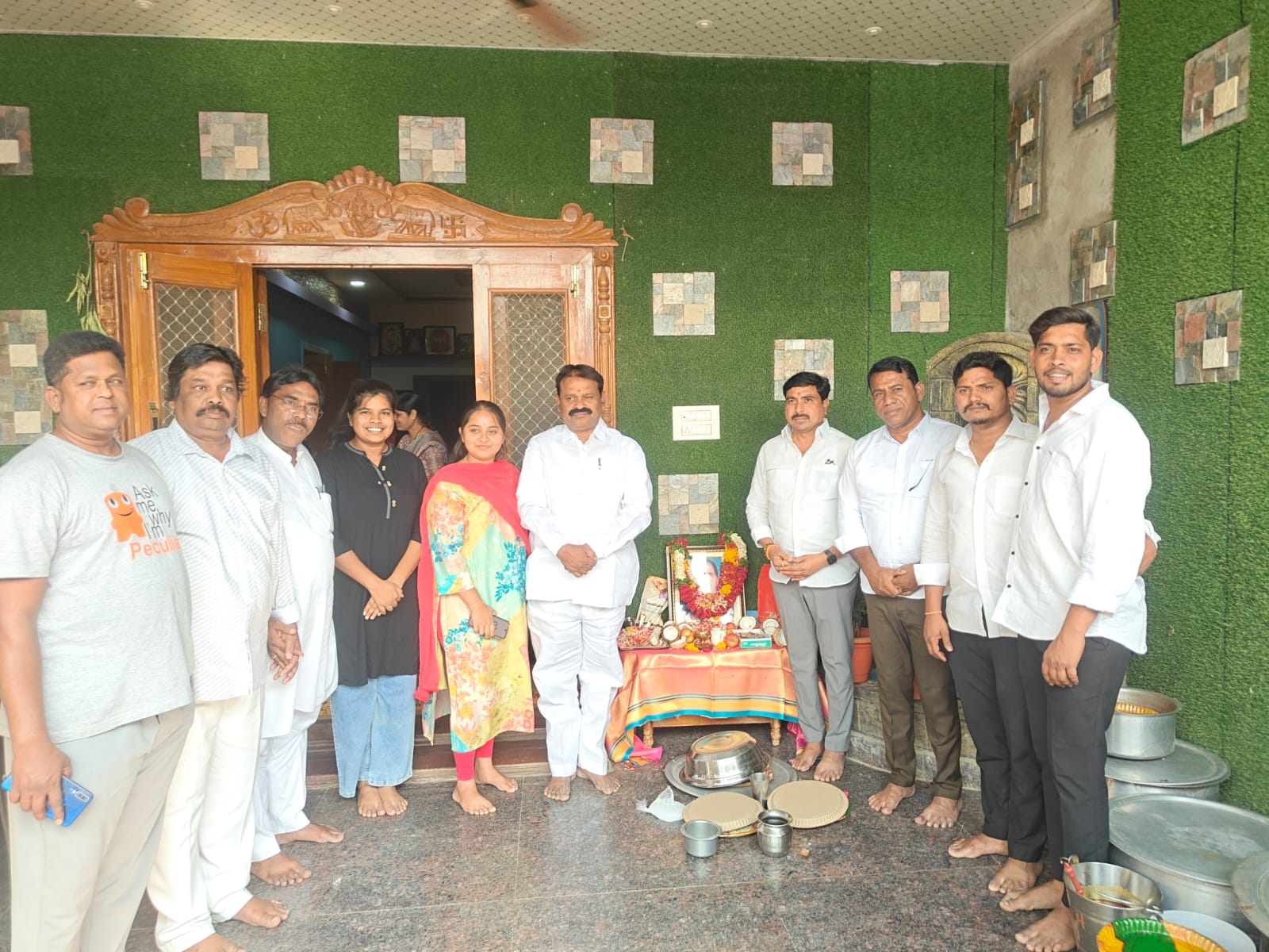 వర్త్య తారా భాయికి నివాళులు