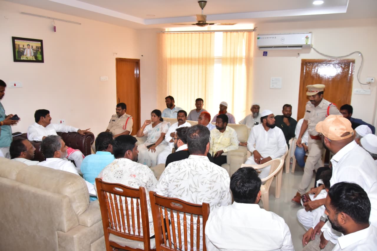 బక్రీద్‌కు అన్ని ఏర్పాట్లు చేయండి